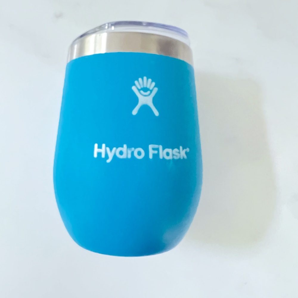 Hydro Flask Blue Tumbler 10 oz Wine
